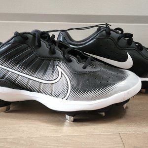 Nike Men's Metal Baseball Cleats - Alpha Huarache Varsity 4 - Size 8